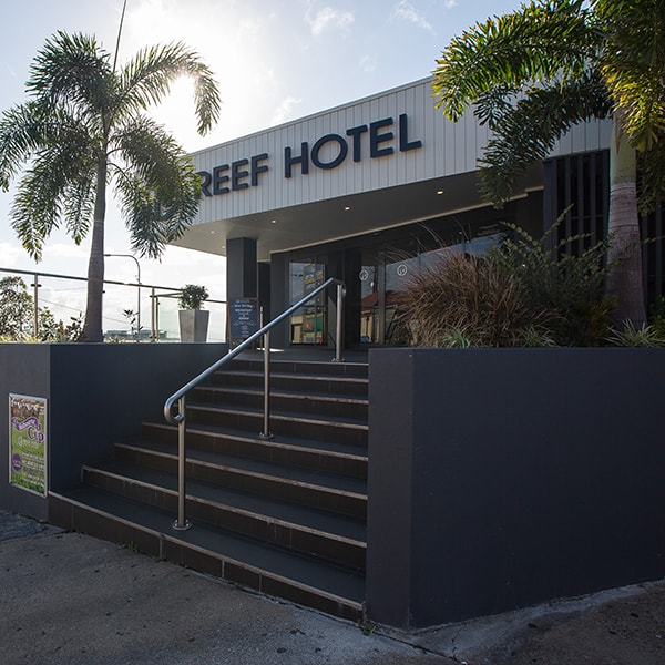 Gladstone Reef Hotel